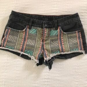 Billabong tribal jean shorts waist 15”